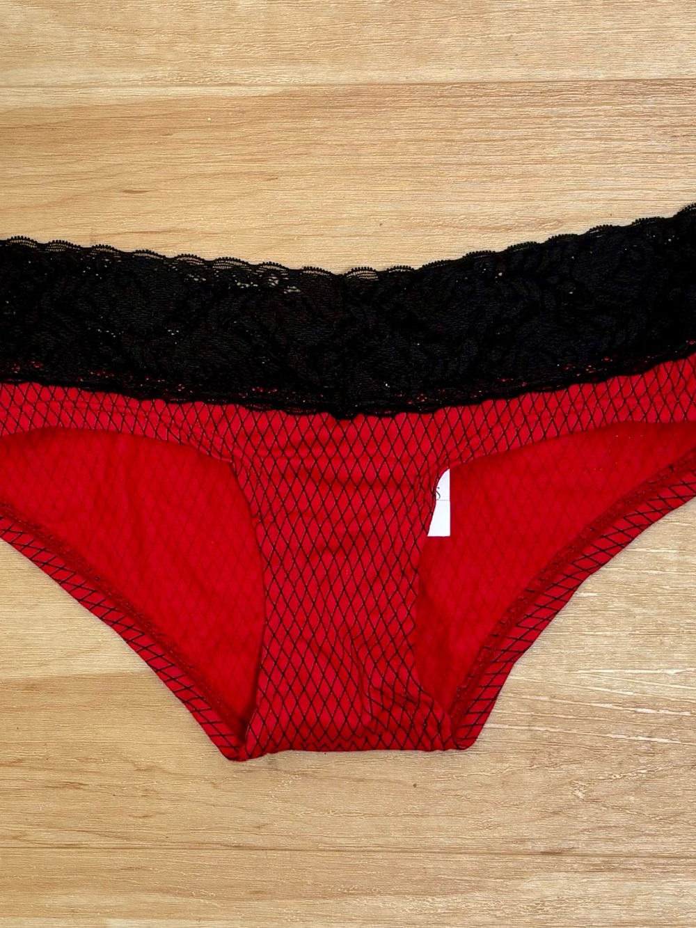 Fredrick’s of Hollywood Women’s Red Lace-Trim Hipster Panty